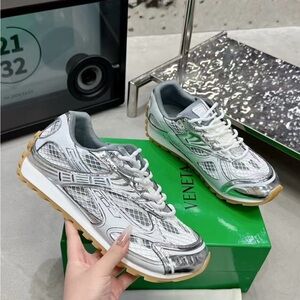 Men Stylish Silver Bottega Orbits Sneakers